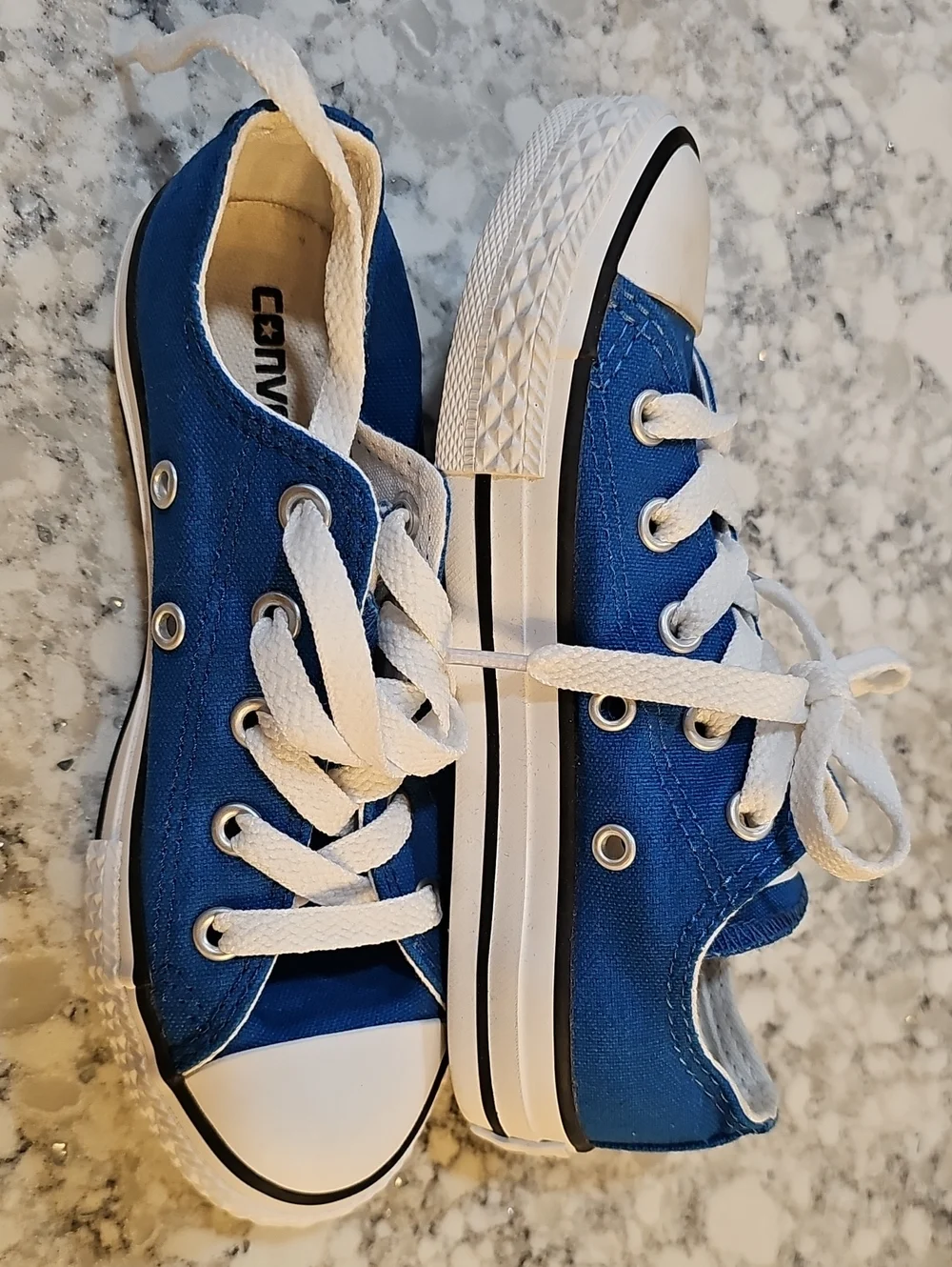 NWOT - CONVERSE KIDS BLUE ALL STAR LOW TOP SNEAKERS SHOES, Size 12, no box